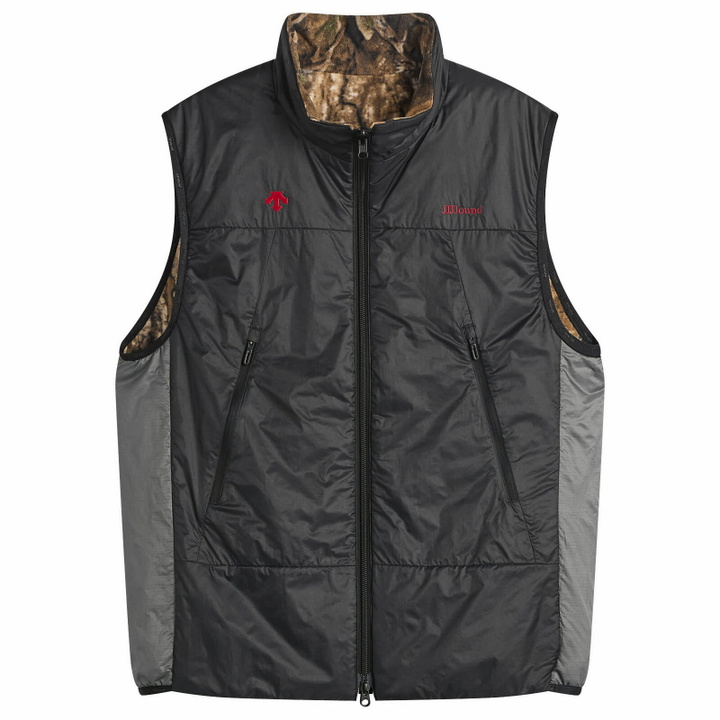Photo: Descente Men's Allterrain x JJJJound Reversible Vest in Black/Charcoal