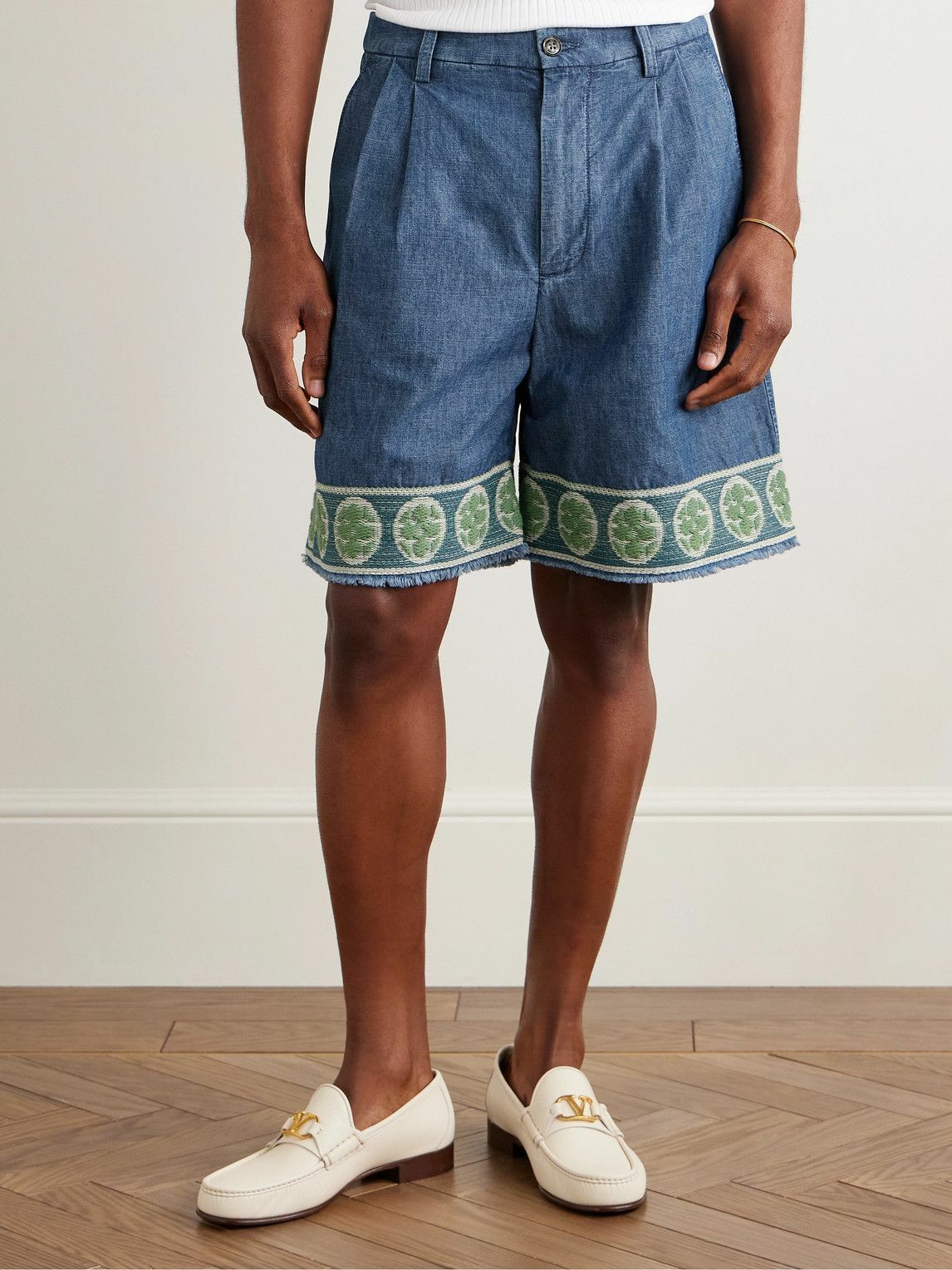 Valentino Garavani - Wide-Leg Pleated Embroidered Denim Shorts - Blue