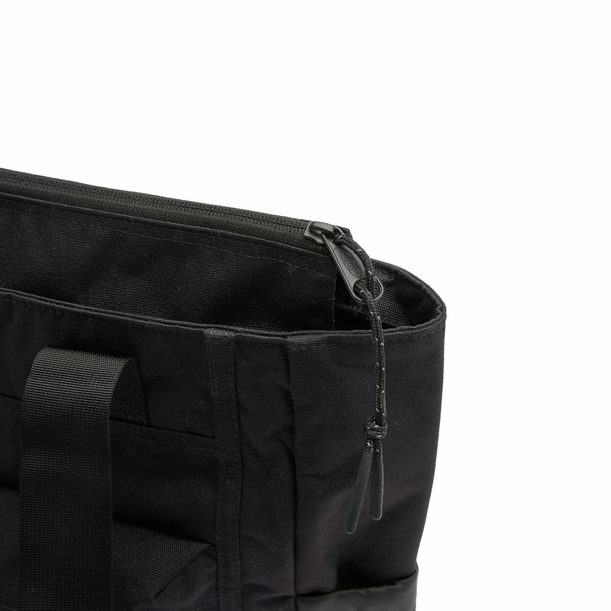 Eastpak Icon Travel Tote Bag in Black 