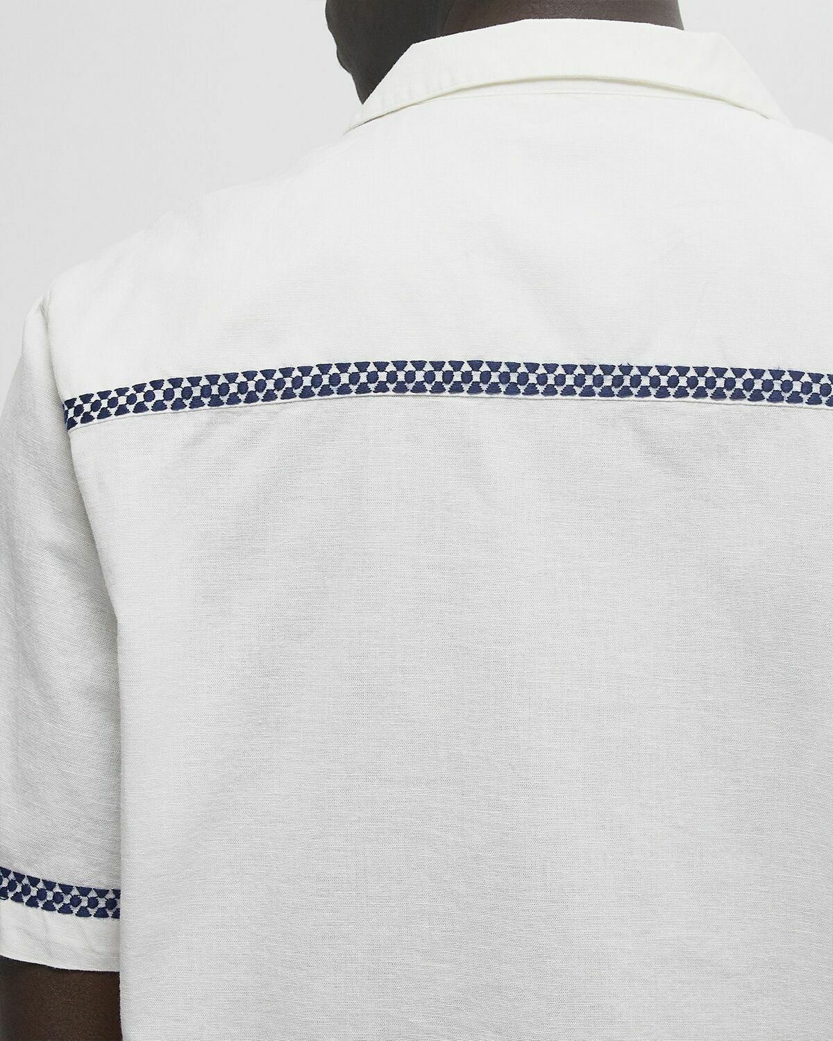 Wax London DIDCOT SS SHIRT CREST MOTIF White Mens Shortsleefe