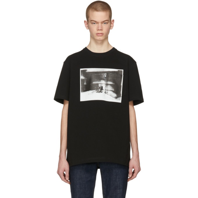 Photo: Calvin Klein 205W39NYC Black Electric Chair Pocket T-Shirt