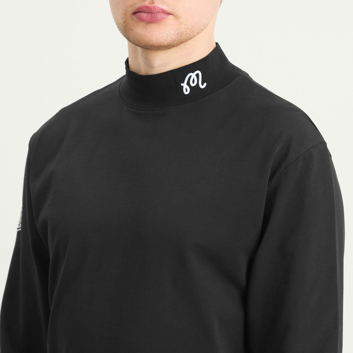 Malbon Men's Upland Mock Neck Long Sleeve T-shirt in Black