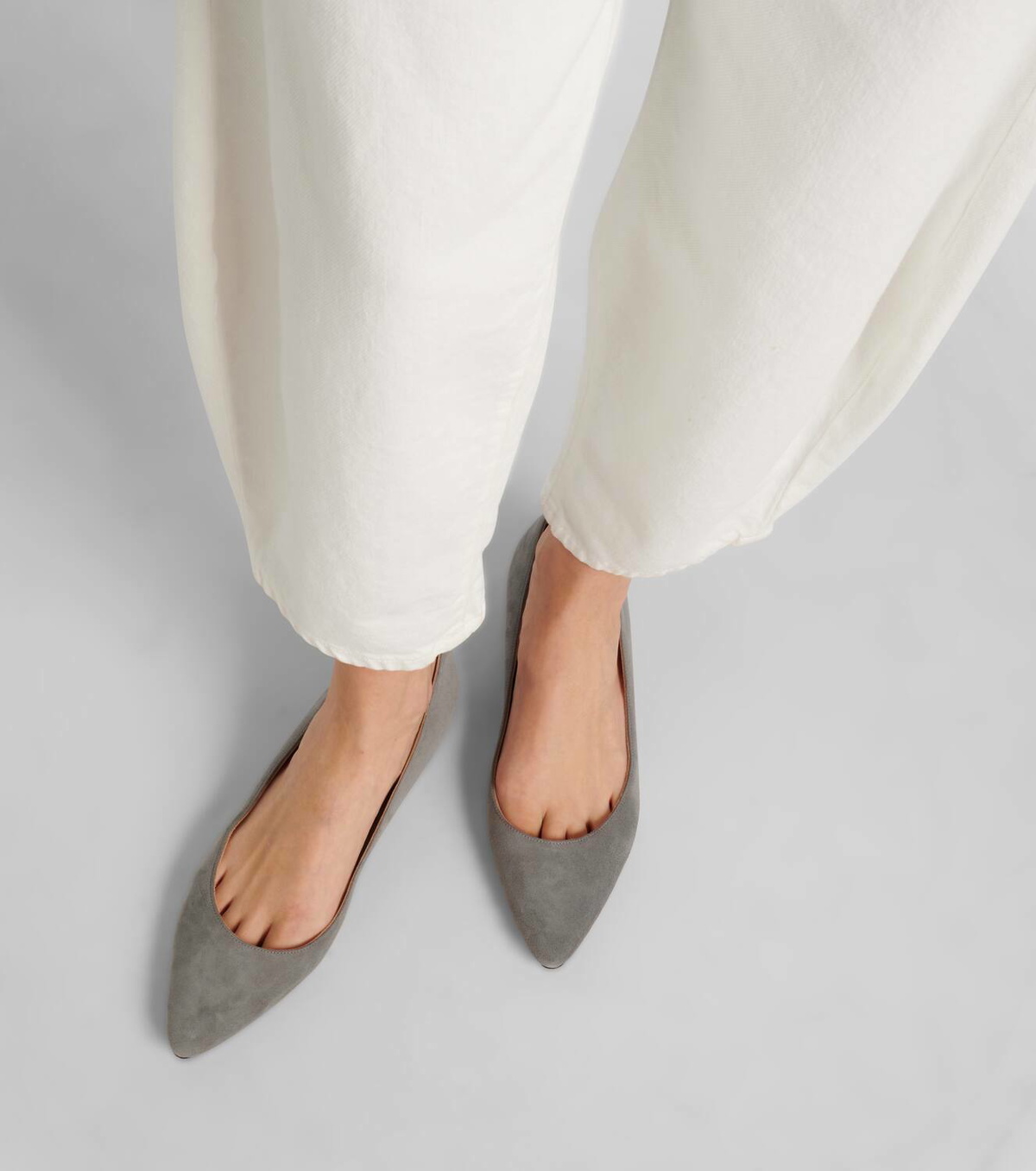 Manolo Blahnik Lanza BB suede ballet flats Manolo Blahnik