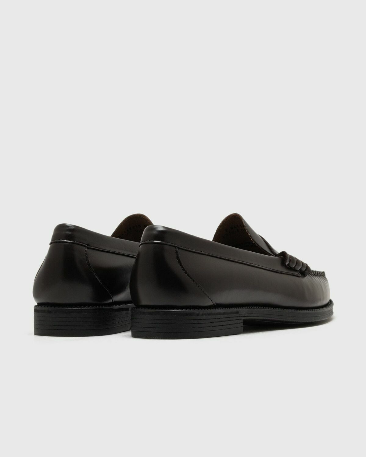 G H Bass WEEJUN II Larson Moc Penny Brown Mens Casual Shoe
