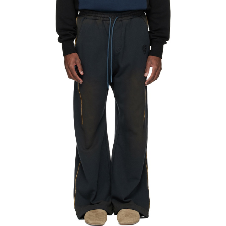 Photo: Andersson Bell Navy Piping Line Dyed Sweatpants