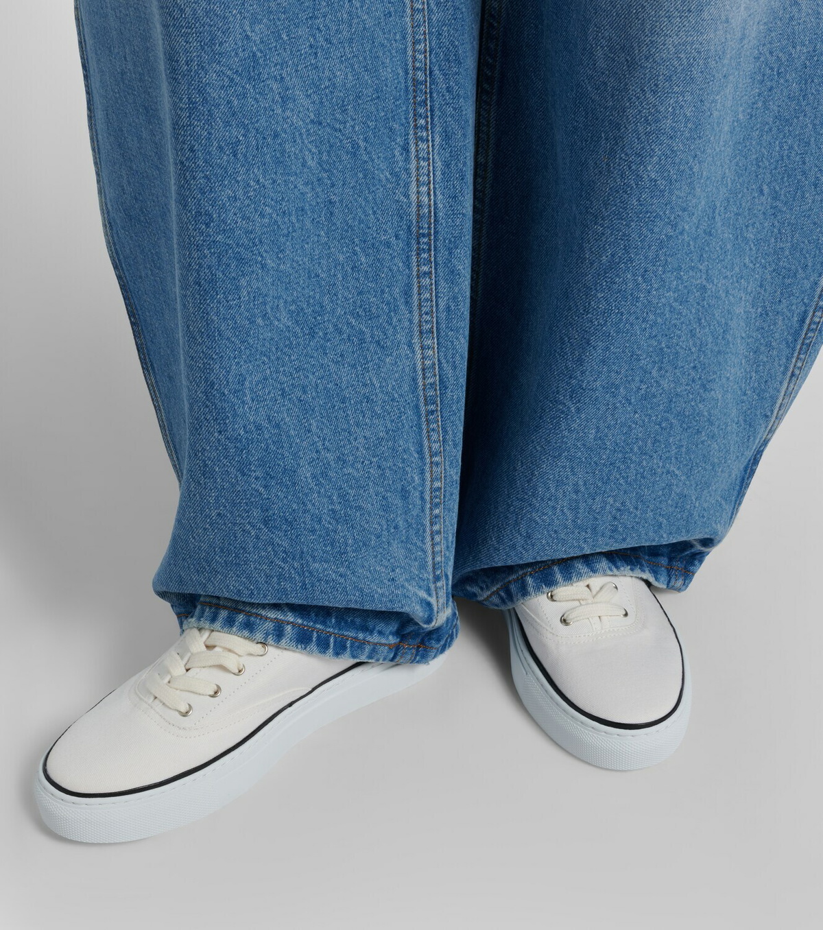 Jacquemus Féfé canvas sneakers
