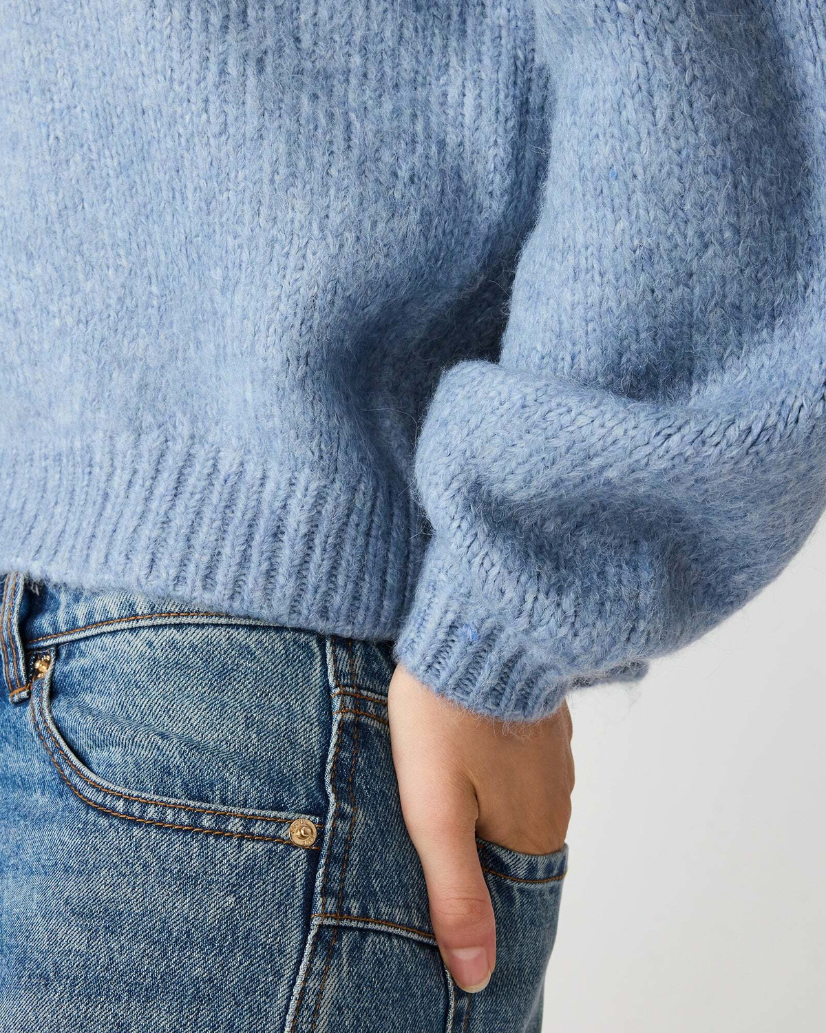 Steve Madden Carmen Sweater in Blue