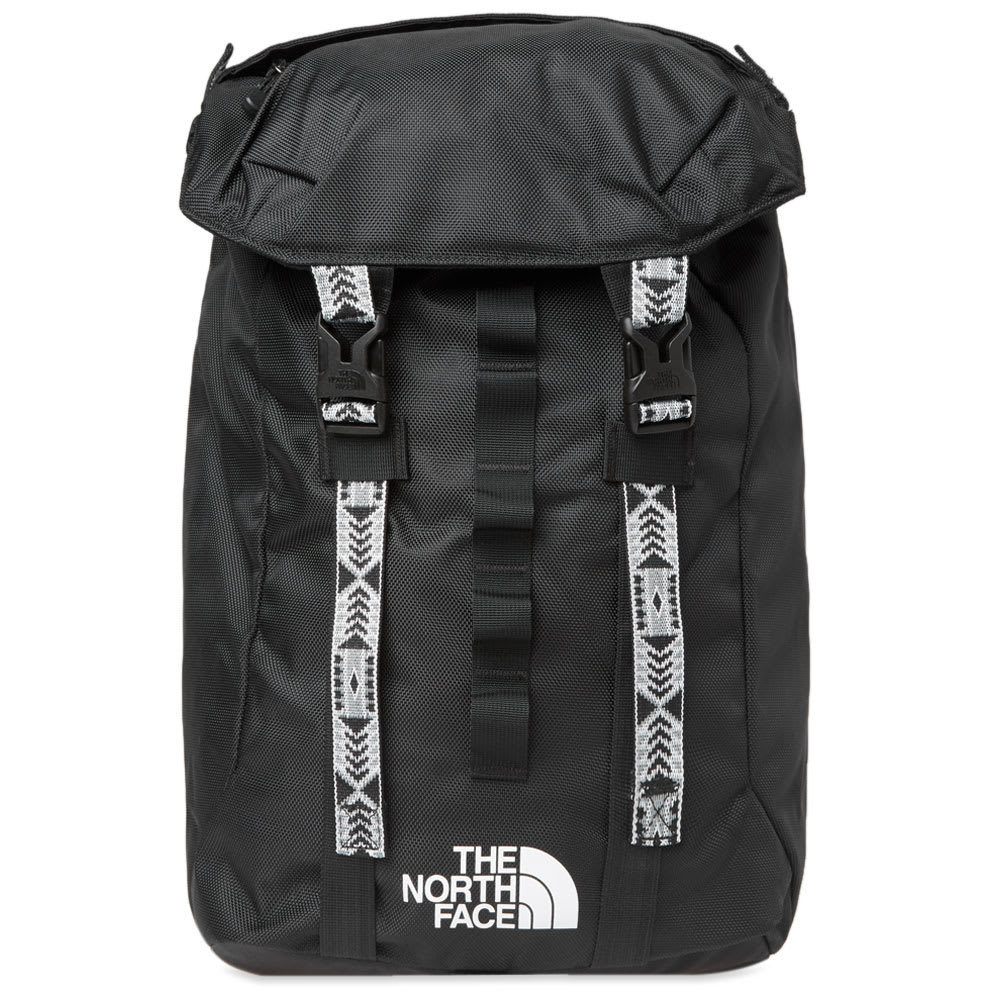 The north face 2025 lineage 23l backpack