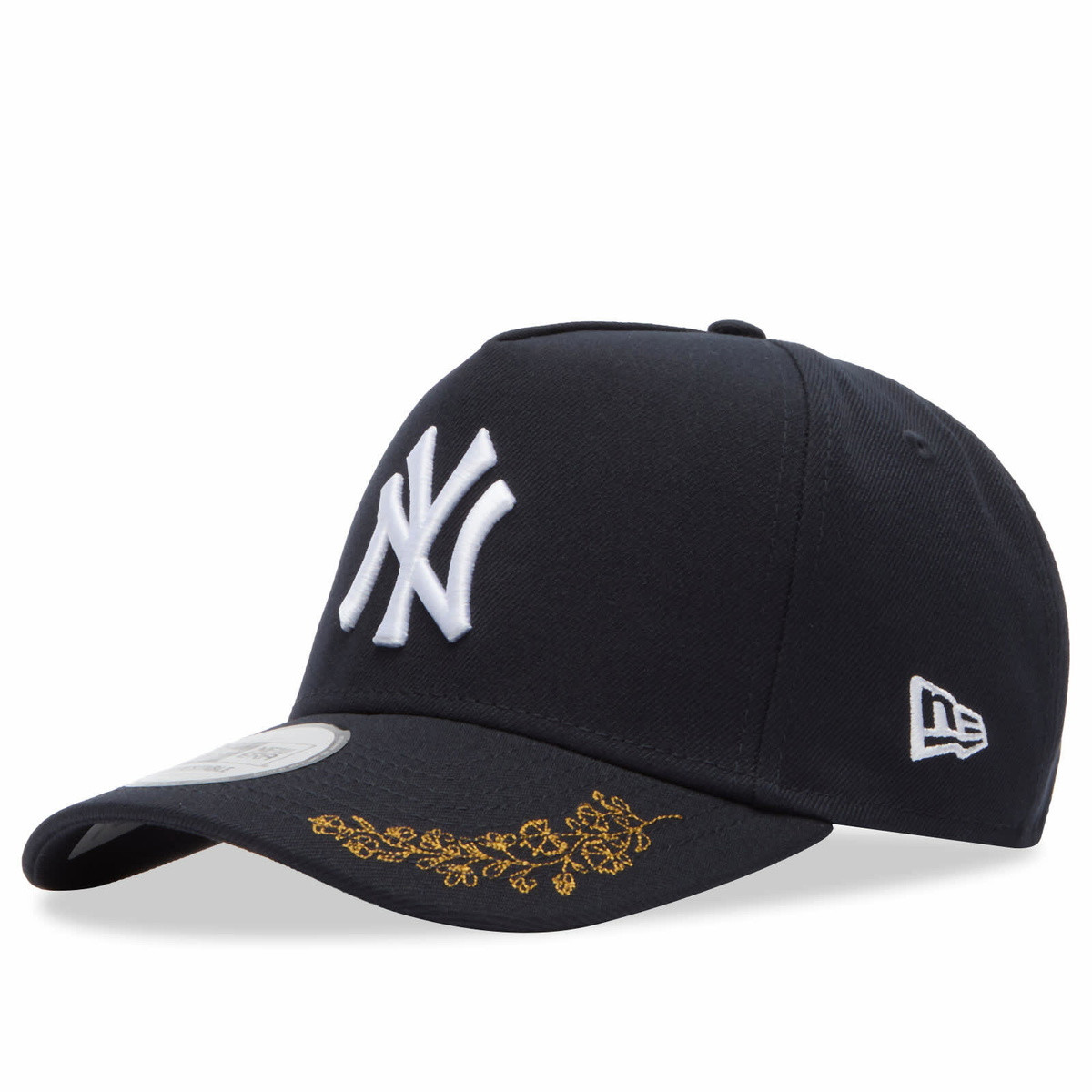 New Era New York Yankees Tonal Icon 9Forty E-Frame in Navy 