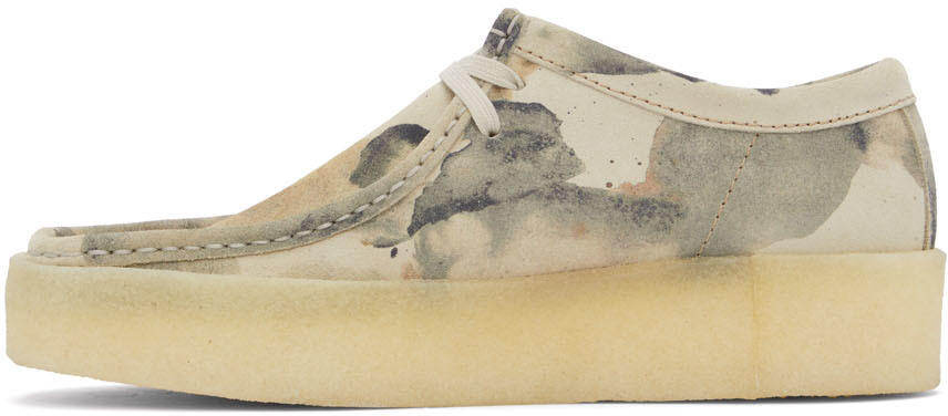 Wallabee off outlet white