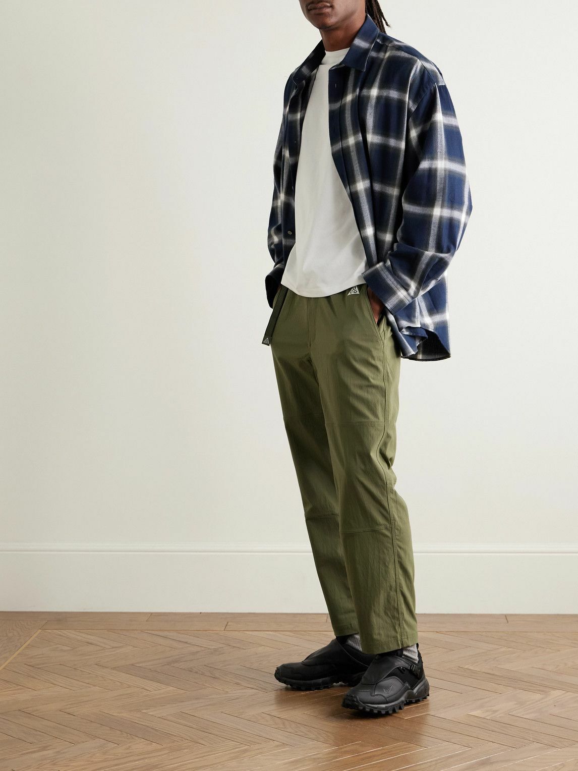 Nike - ACG Straight-Leg Belted Logo-Embroidered Shell Trousers - Green