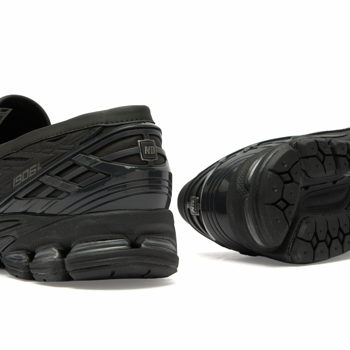 New Balance Men's 1906 Loafer Sneaker in Black/Angora