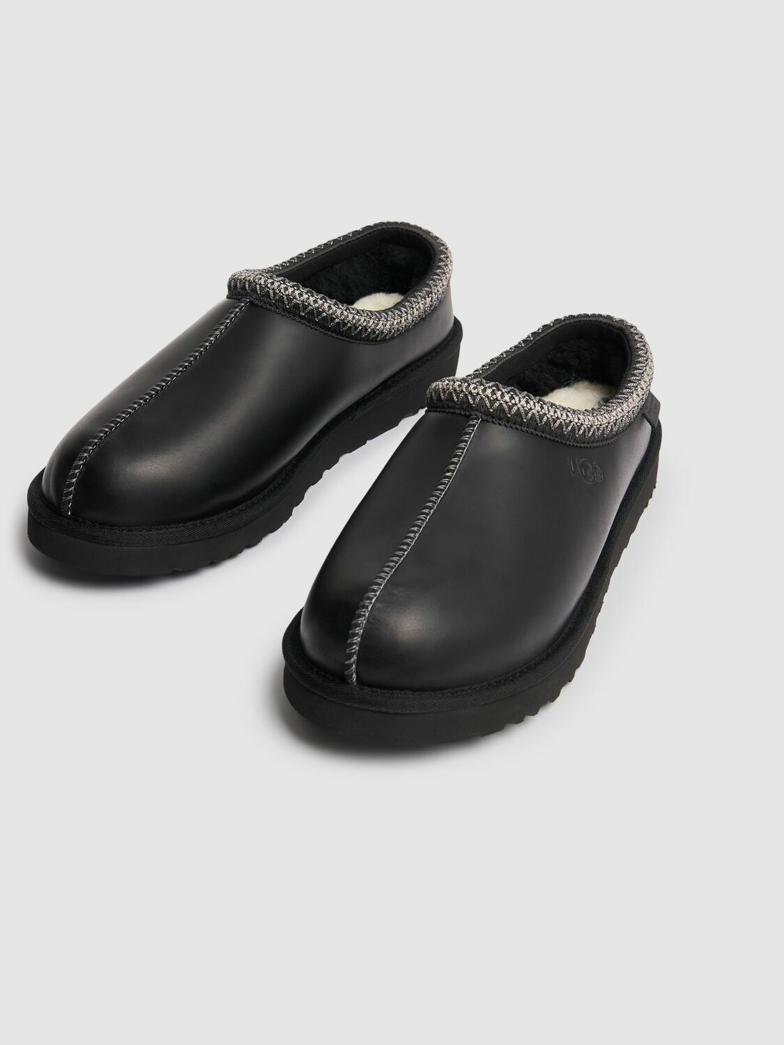 履き心地が良い〈UGG〉Tasman LTHR Regen UGG® Tasman Leather Regen for Men | UGG®