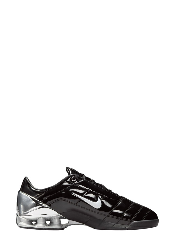 Photo: Nike Total 90 Shox Magia Sneaker