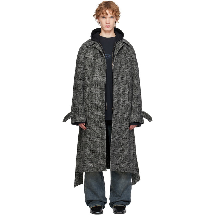 Photo: Balenciaga Gray Raglan Coat