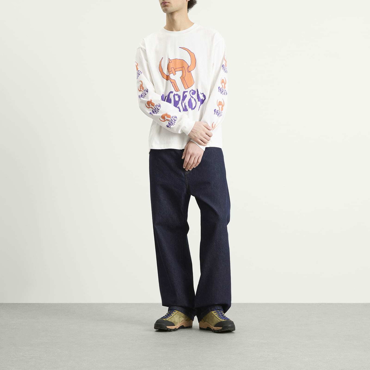 Heresy Men's Barbarian Long Sleeve T-Shirt in Ecru