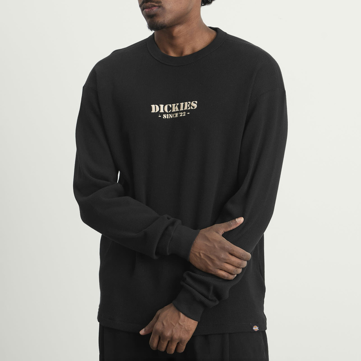 Dickies Men's Long Sleeve Waffle T-Shirt in Black