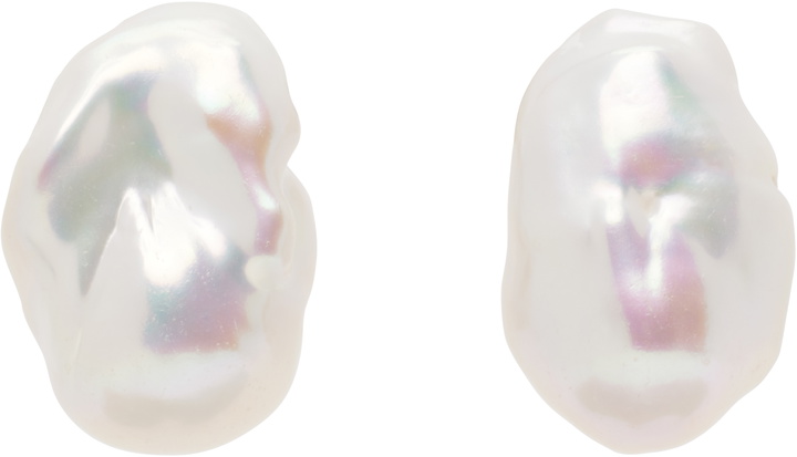 Photo: éliou White Stella Earrings