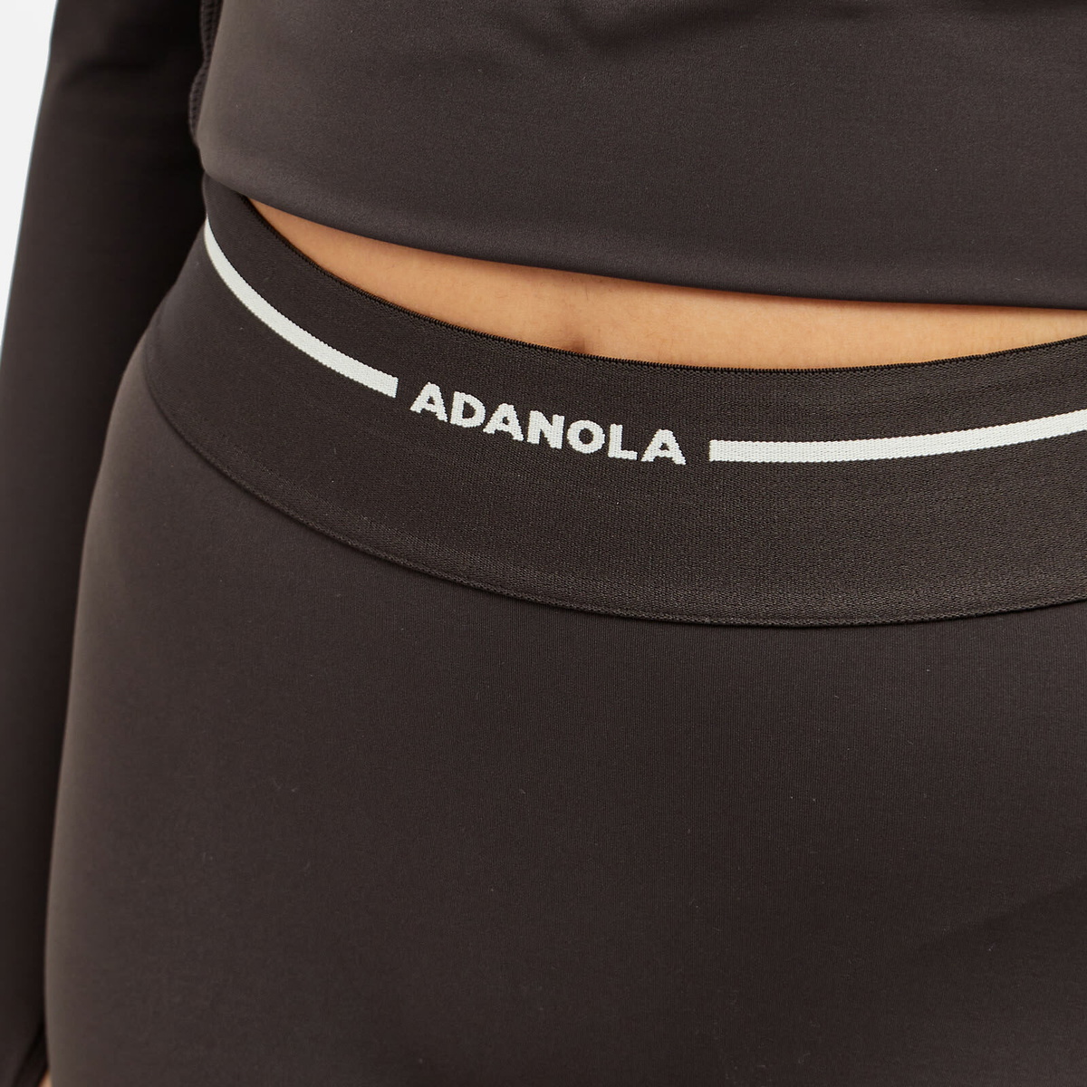 Adanola Women's Branded Ultimate Crop Shorts in Coffee Bean/Cream