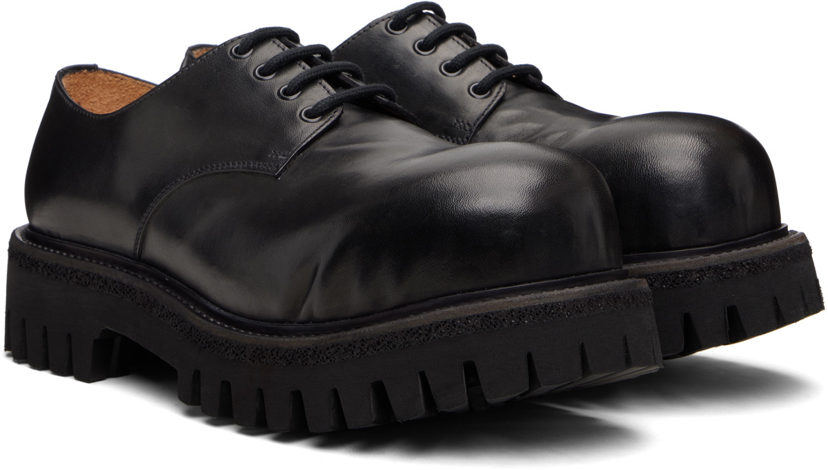 A DICIANNOVEVENTITRE Black Horse Octa Low Derbys