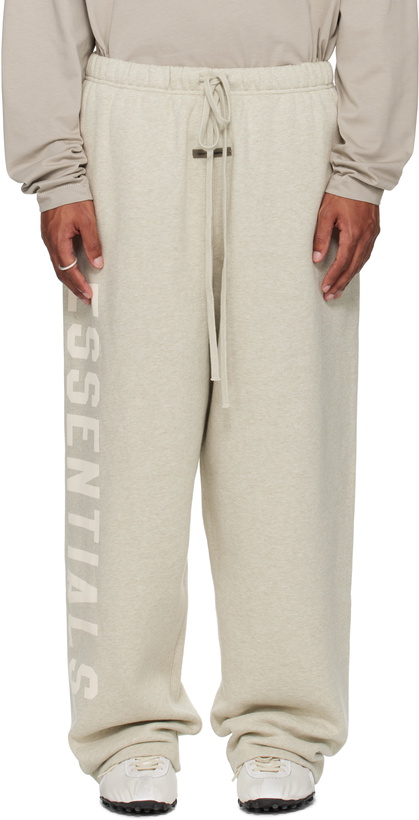 Photo: Fear of God ESSENTIALS Beige Lounge Fleece Sweatpants
