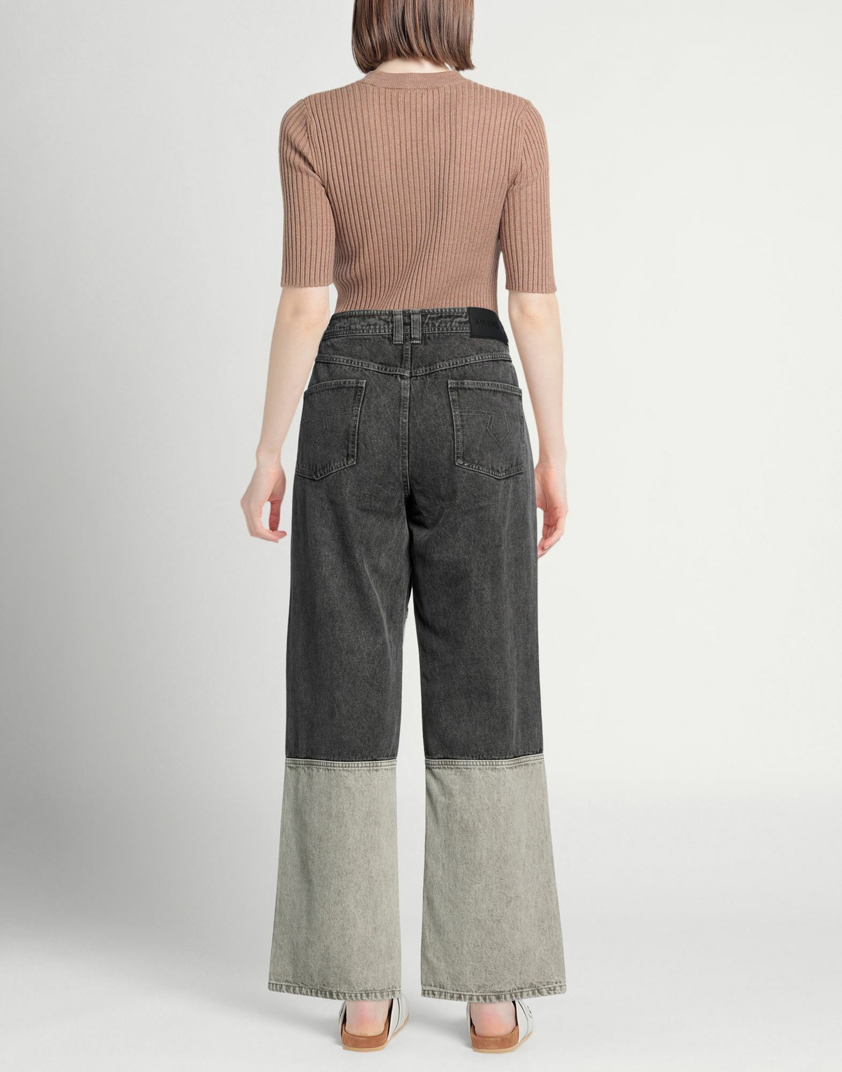 Jordan Womens Jeans in Grey