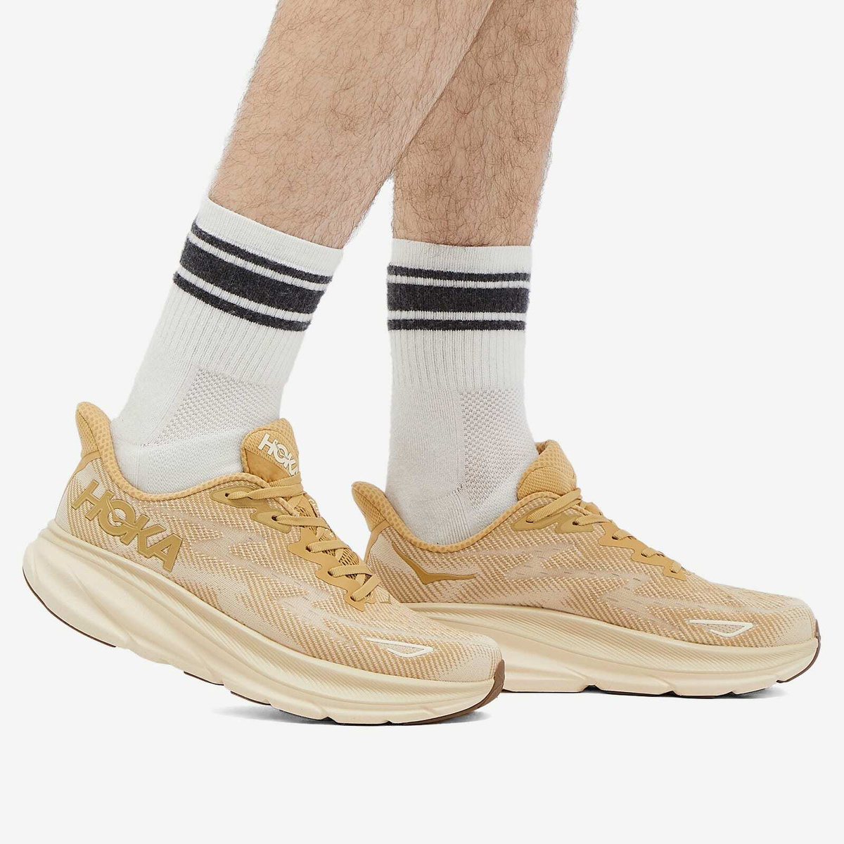 人気☆HOKA ONEONE☆ CLIFTON 9 SHIFTING SAND HOKA ONE ONE Clifton 9 'Shifting sand' 1127895-SSEG