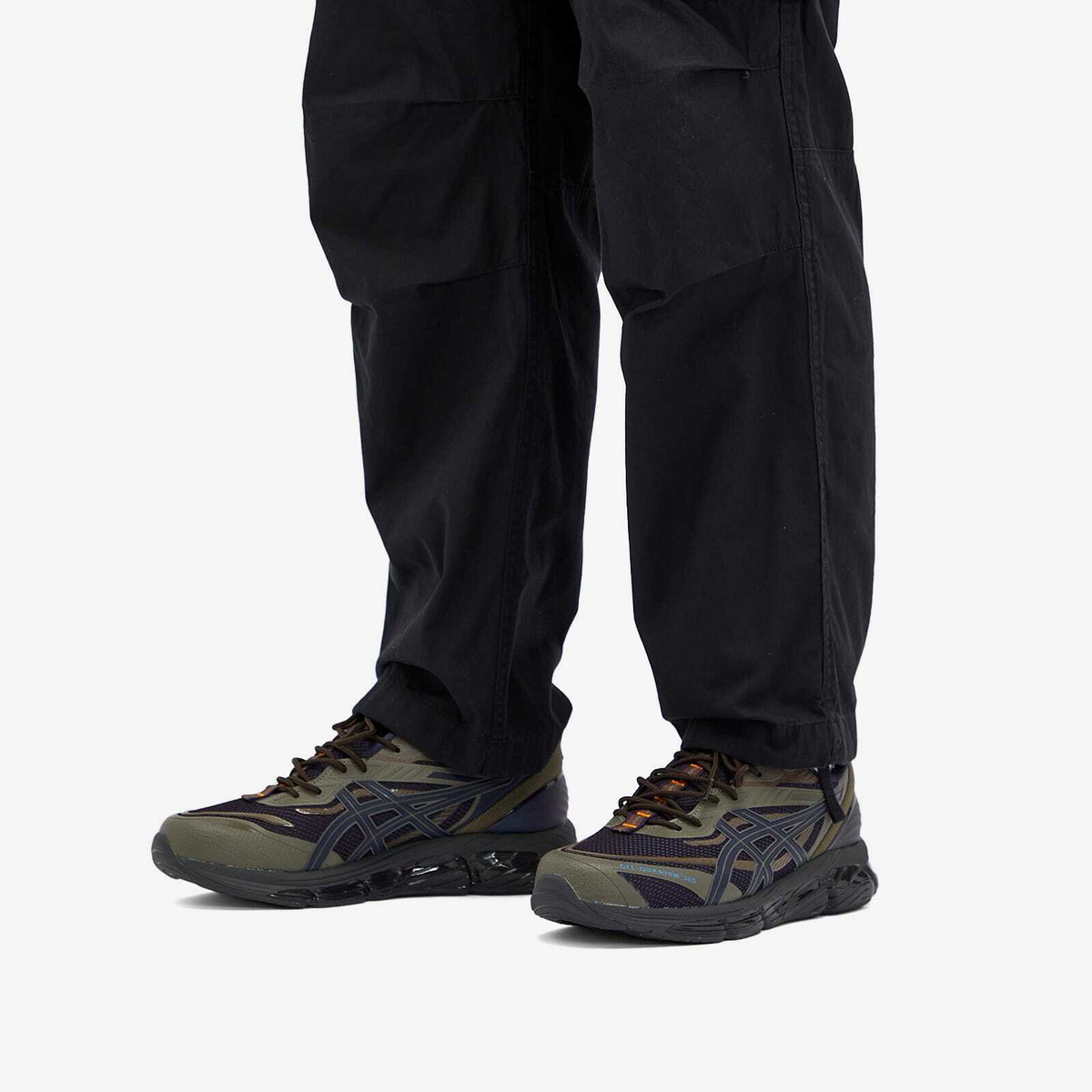 Asics x SNS GEL-Quantum 360 VIII Sneakers in Night Shade/Midnight 