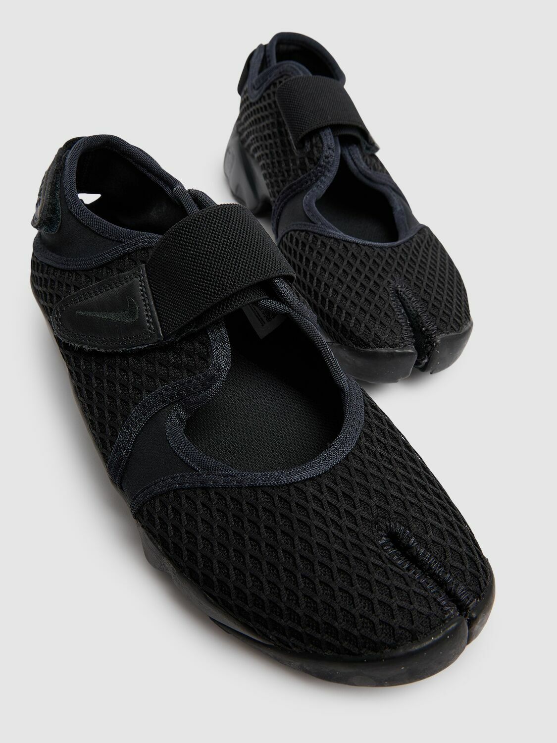 Nike　air rift Nike Air Rift Sneakers | Flight Club