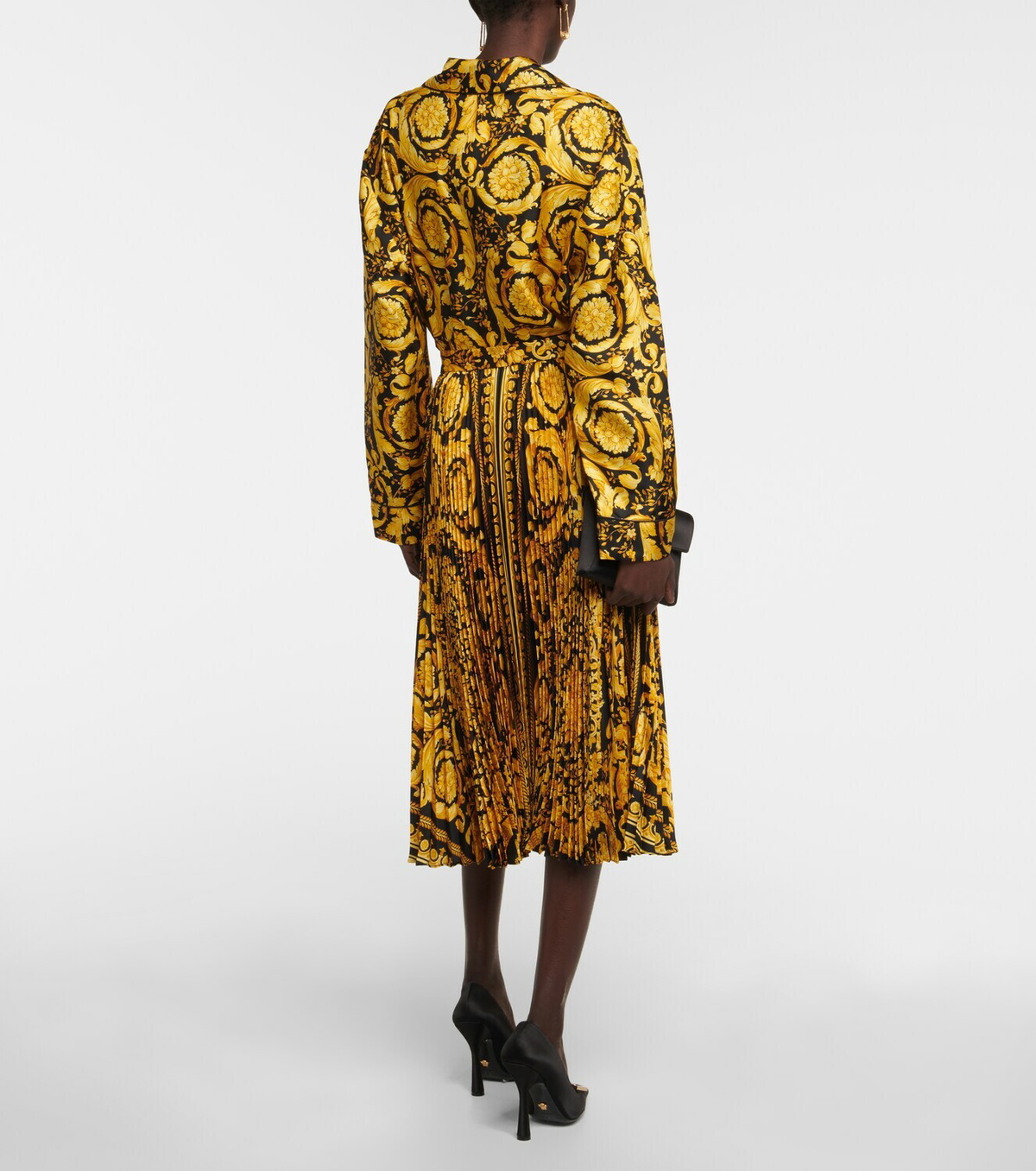 【関税＆送料込み】Versace Midi Skirt Versace crocodile-embossed Midi Skirt | Black | FARFETCH