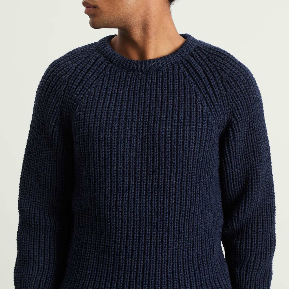 Café Mountain Men's Holmes Raglan Knit in Deep Navy