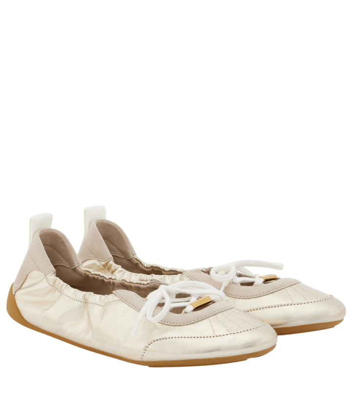 Photo: Chloé Chloé Kick metallic leather flats