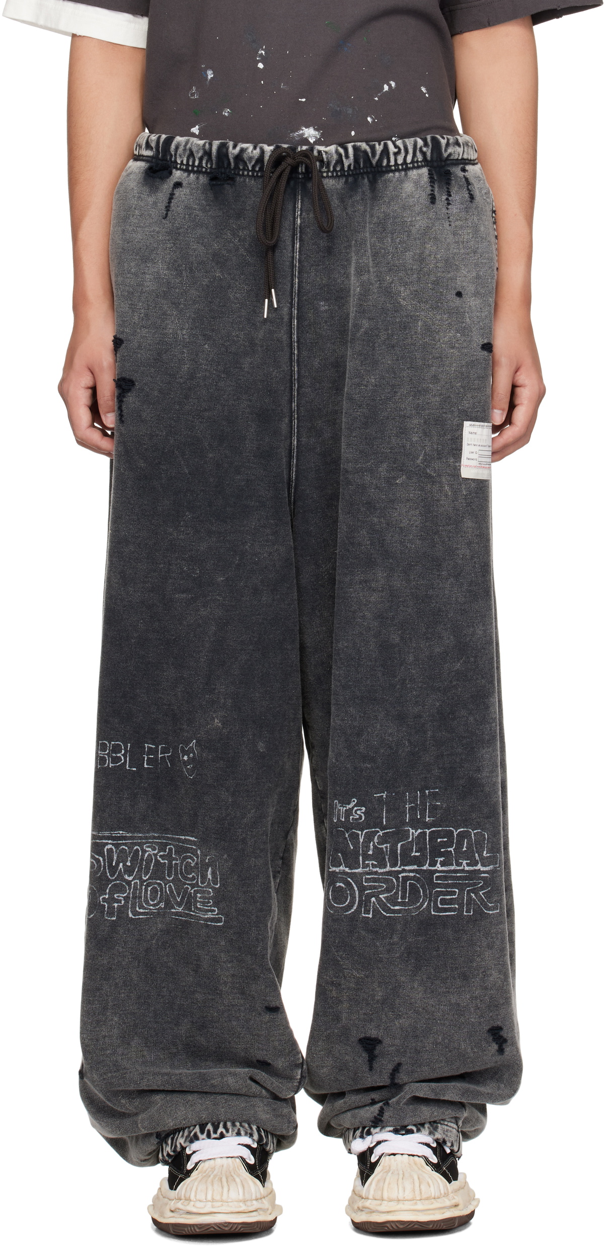 【Maison MIHARA YASUHIRO】Distressed Sweat Maison MIHARA YASUHIRO Distressed Sweater | Black | FARFETCH