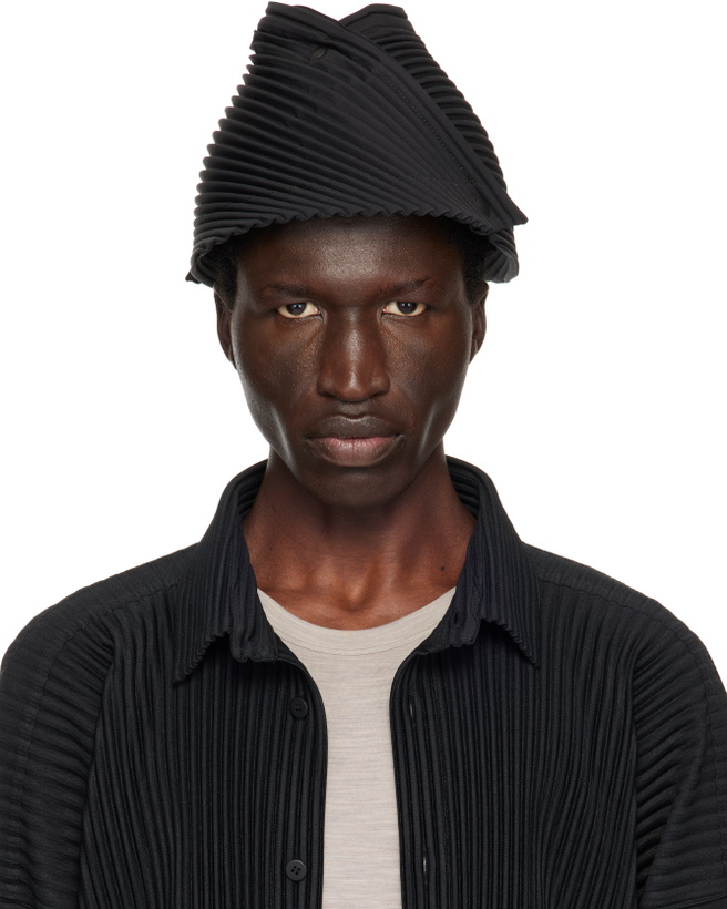 Photo: HOMME PLISSÉ ISSEY MIYAKE Black Unit Hat