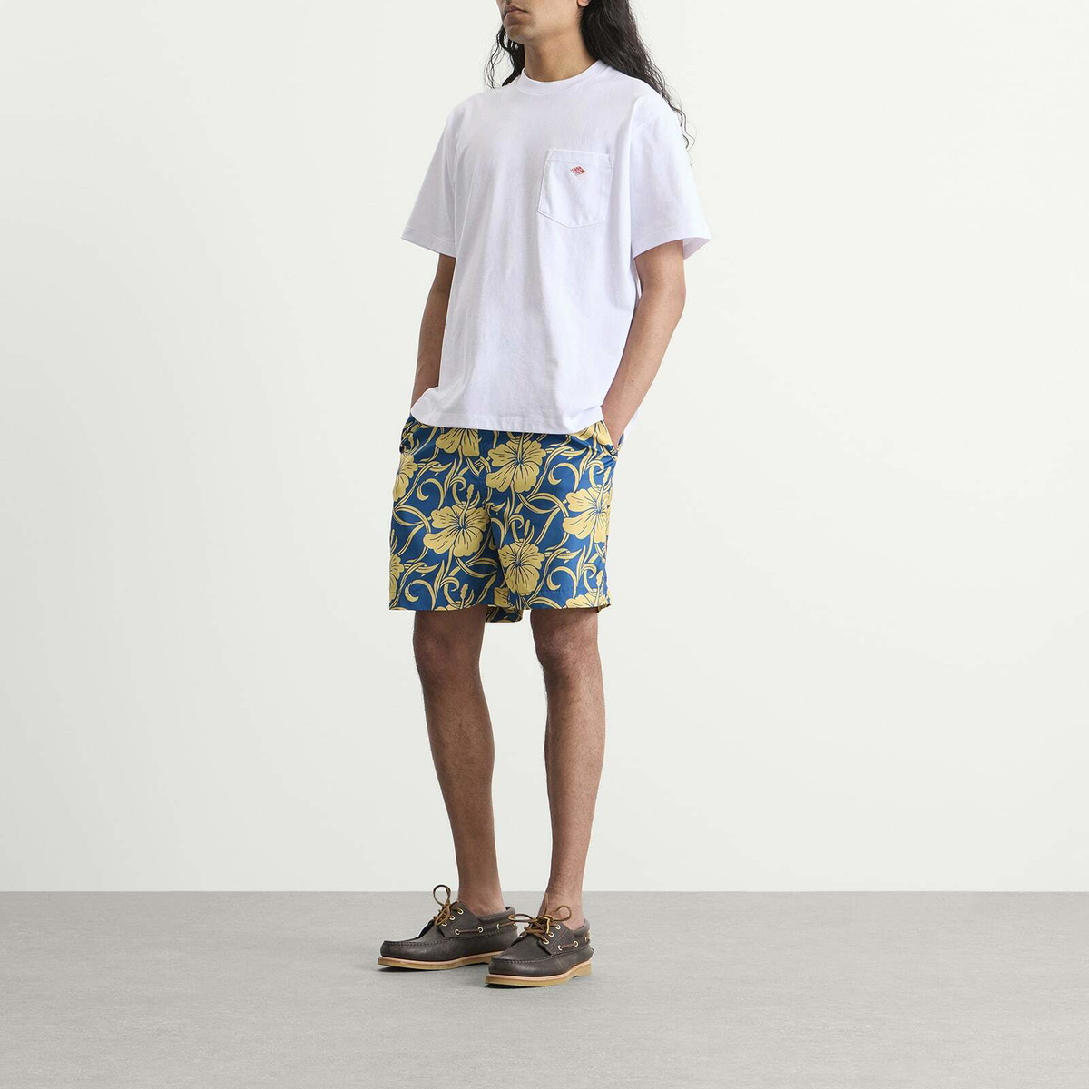 Drôle de Monsieur Men's Hibiscus Beach Shorts in Navy
