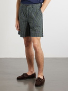 Noah - Straight-Leg Pleated Checked Cotton and Linen-Blend Seersucker Shorts - Green