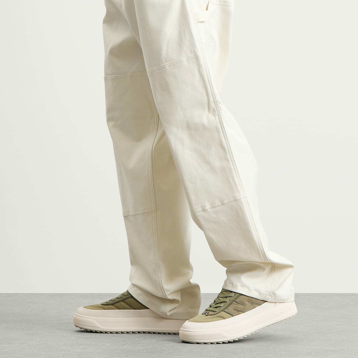 Moncler Men's Monpulse Low Top Sneakers in Green