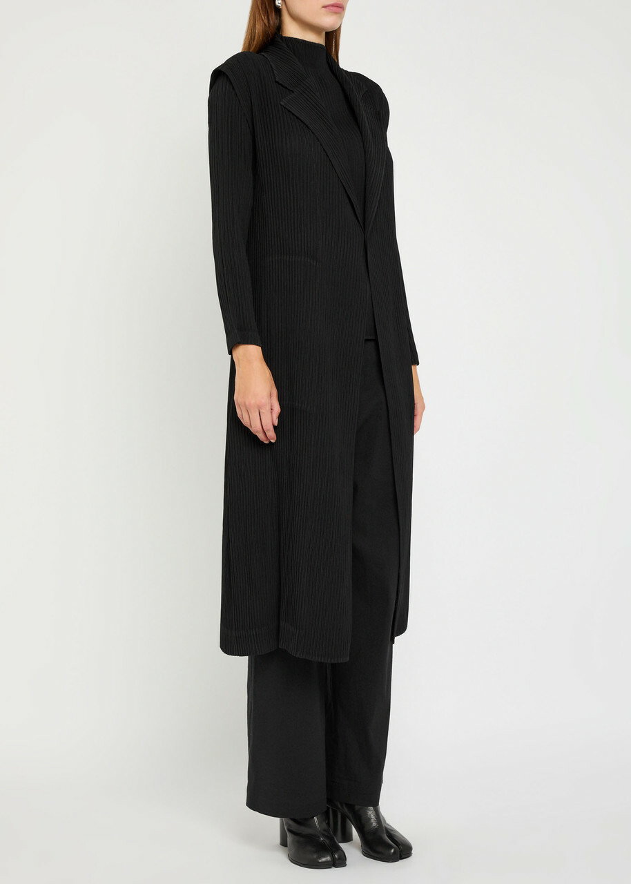 Issey Miyake Pleated Crepe Vest Black