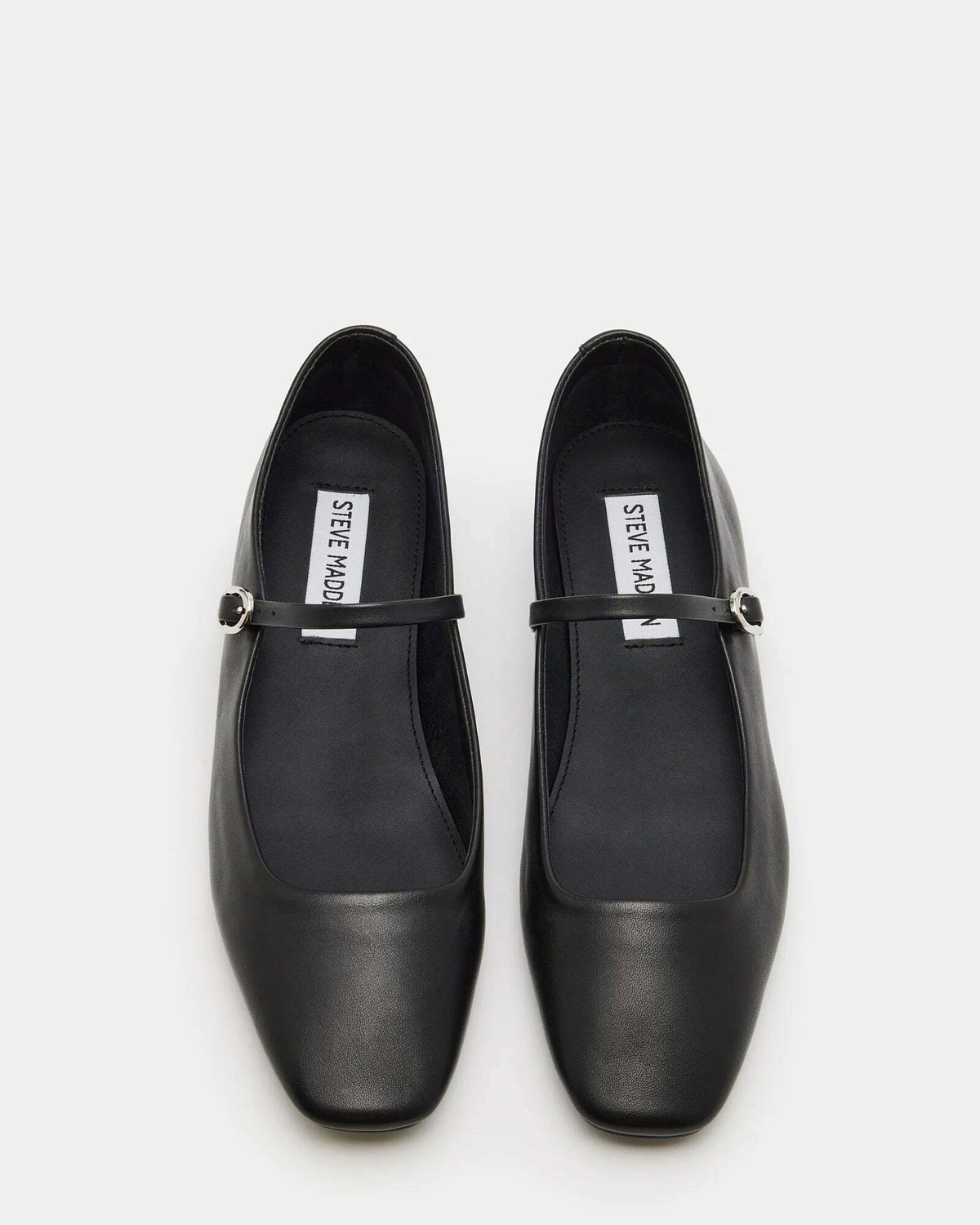 Steve Madden Maple Flats in Black