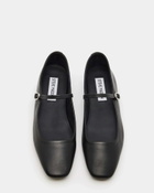 Steve Madden Maple Flats in Black
