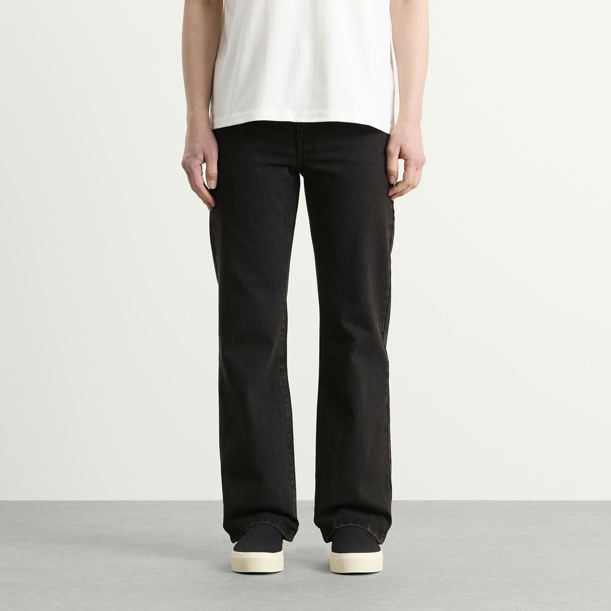 ANNIE HOOD Men's Hood Denim Jeans in Washed Black
