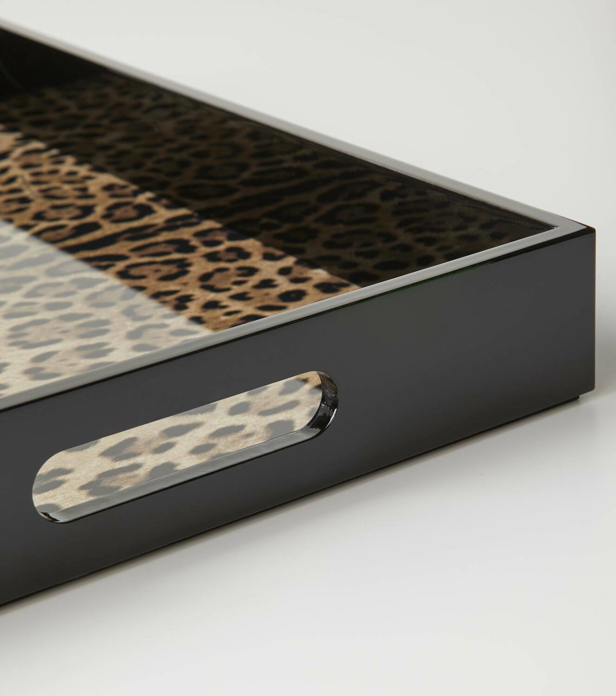Dolce&Gabbana Casa Leopardo wooden tray