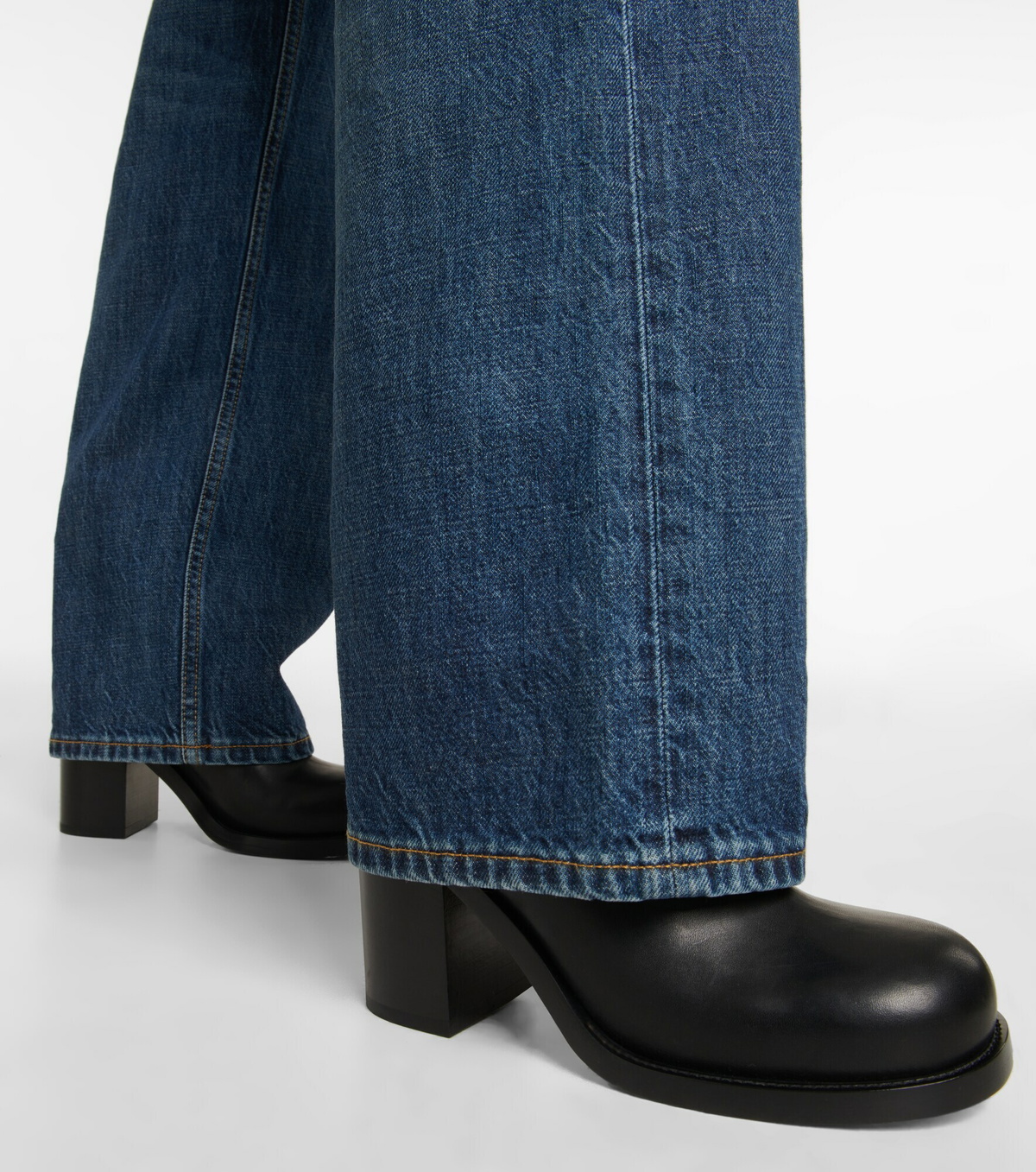 BOTTEGA VENETA 26S ANKLE BOOTS IN BLACK CALFSKIN WITH ROPE DETAIL