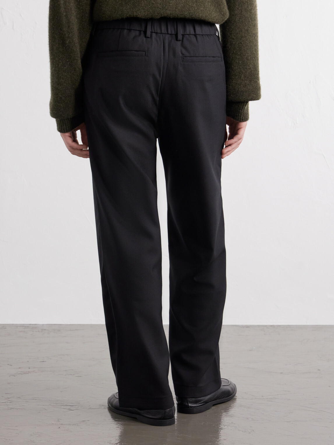 Mr P. - Wide-Leg Pleated Wool-Fresco Trousers - Black
