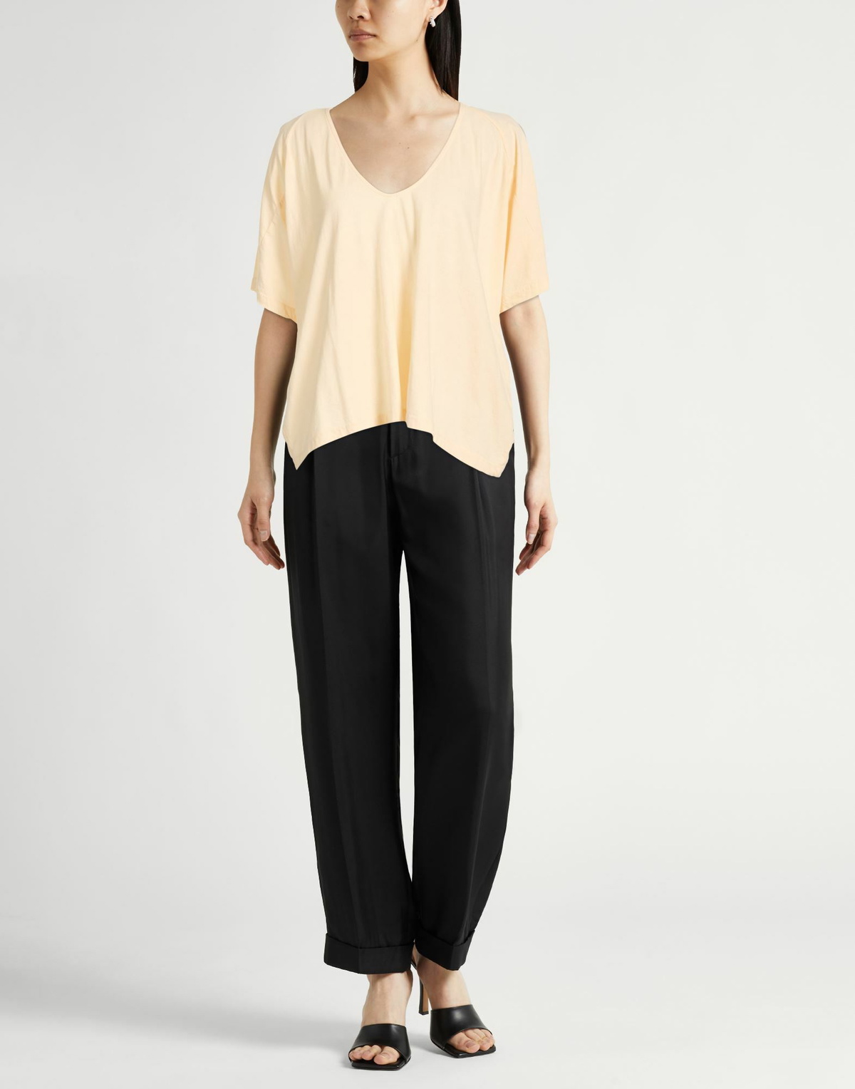 Crossley Womens T-shirt Apricot