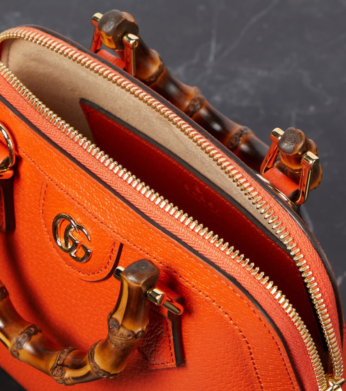 Gucci Gucci Diana Mini leather tote bag Gucci