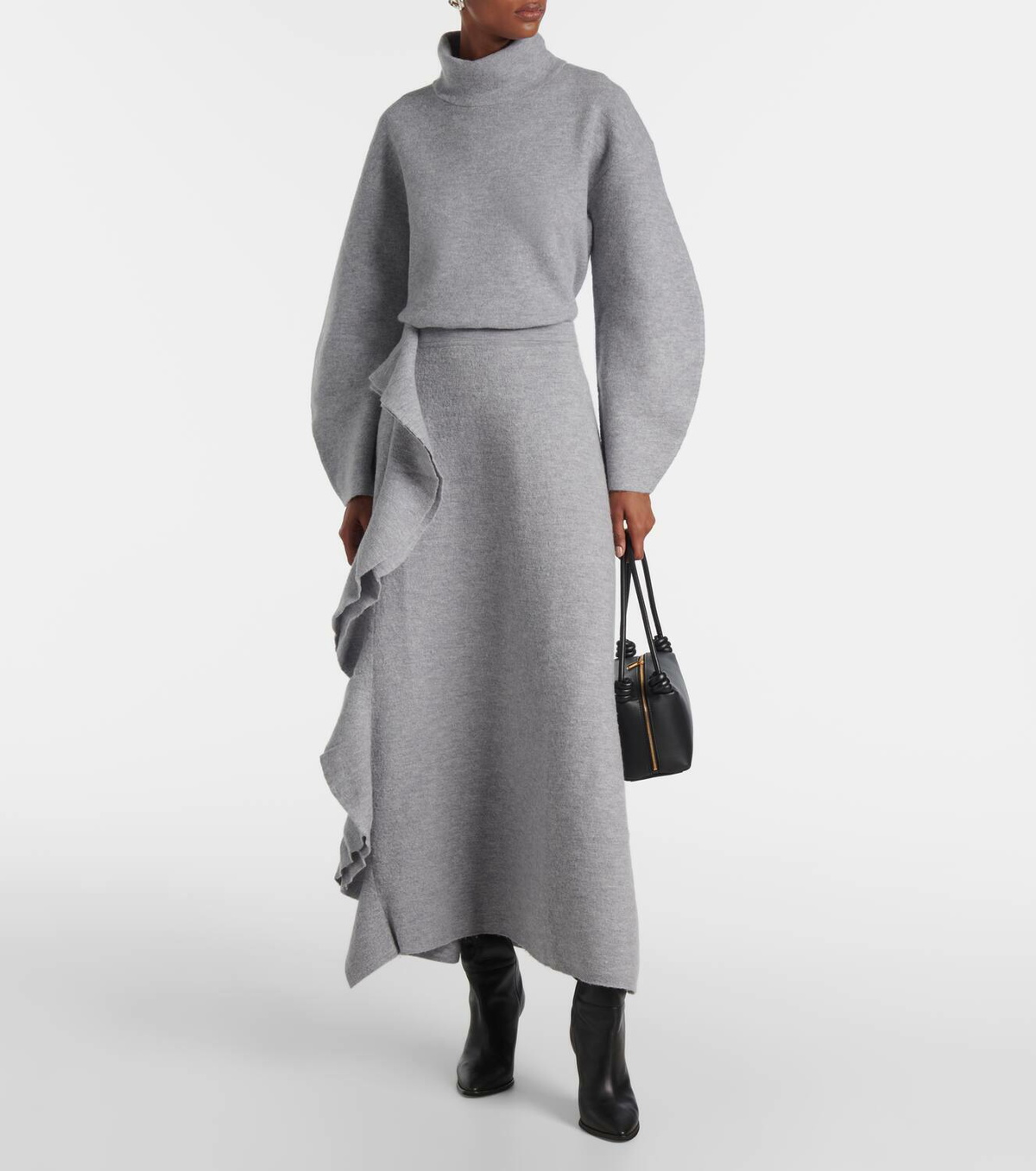 ★GAYEON LEE★ NANA Wool JakcetBlack JHL Crew Sweater (Cotton Cashmere) Black – Juliette Hogan