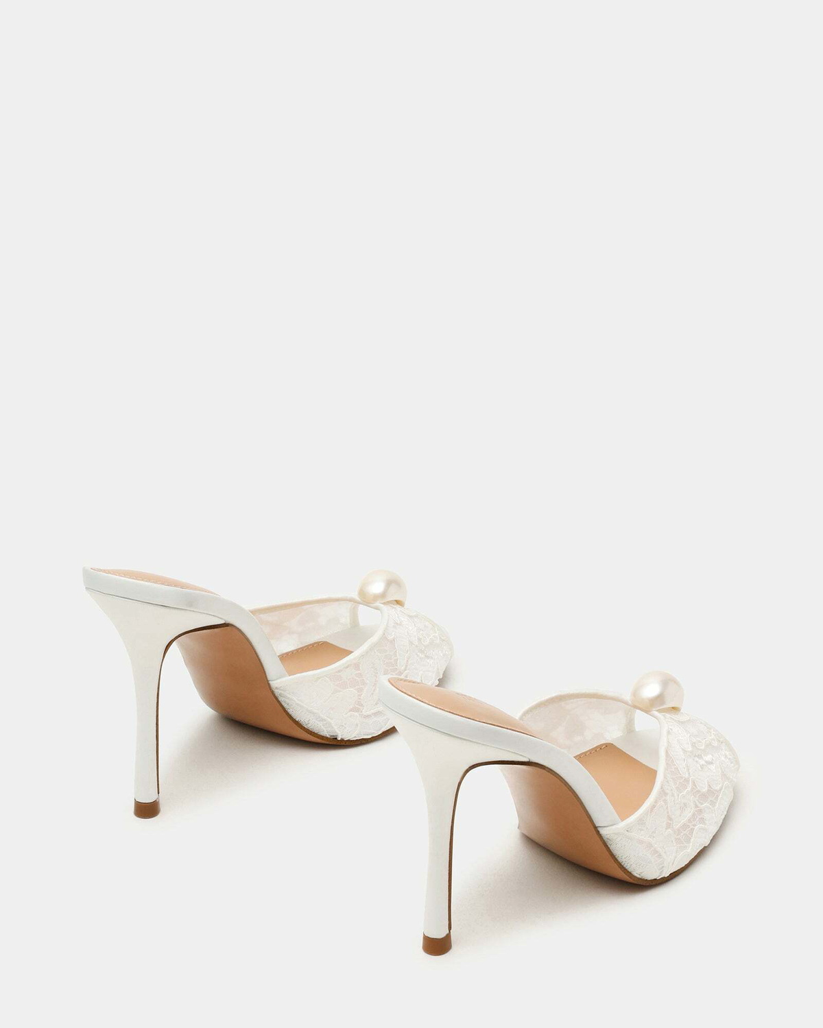 Steve Madden Priyaa-P Heels in White