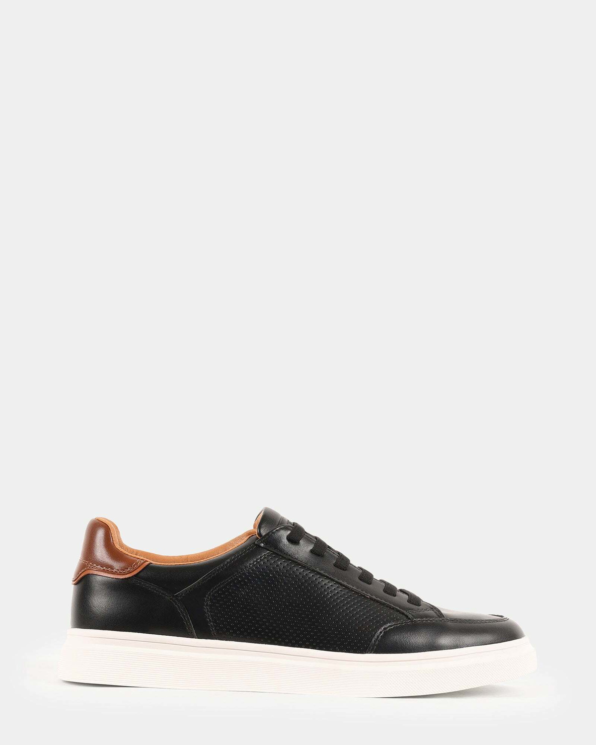 Steve Madden Saylem Sneakers in Black