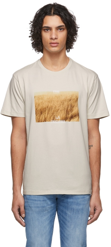 Photo: Frame Beige Graphic T-Shirt